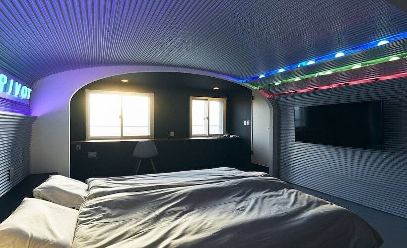 فندق Pivot Shinimamiya Ekimae