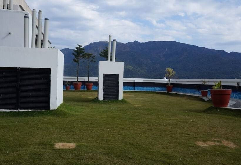 בית מלון כפרי The Amaris