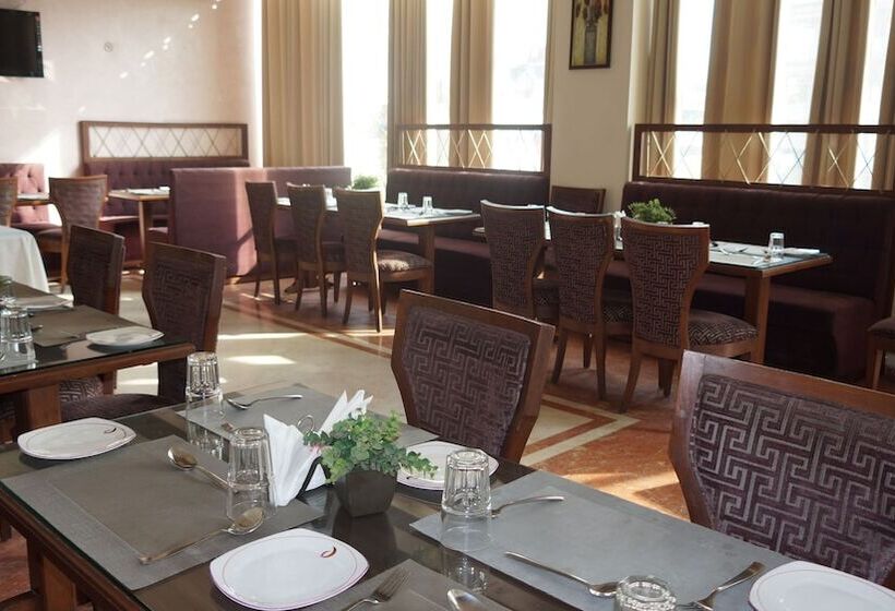 בית מלון כפרי The Amaris