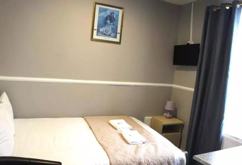 هتل Topaz Blackpool