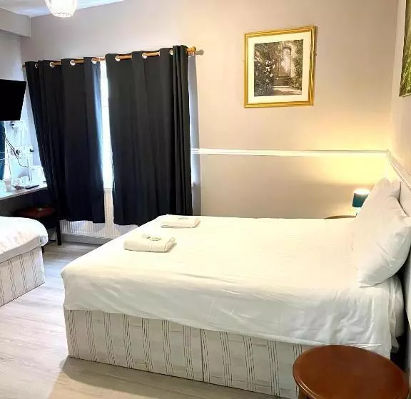 هتل Topaz Blackpool