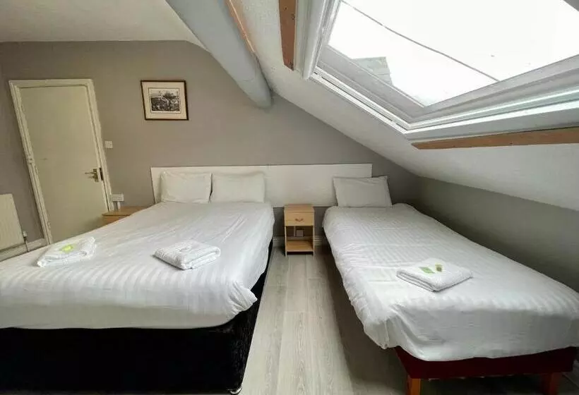 هتل Topaz Blackpool