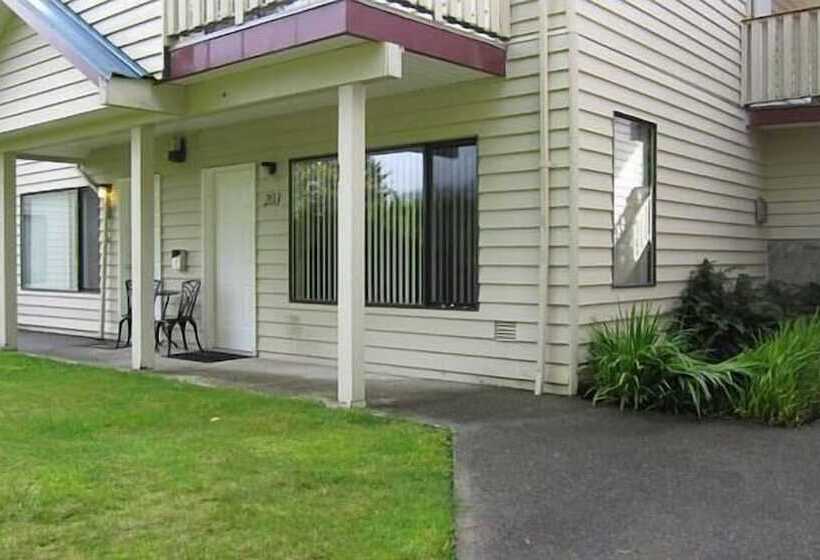 Szálloda Whale S Tail Guest Suites