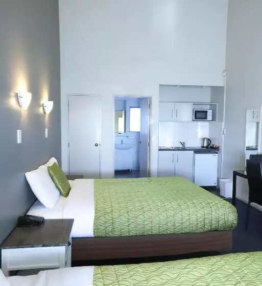 مُتل Airport Manor Inn