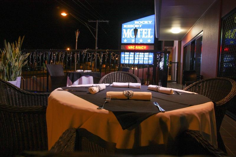 Мотель Rocky Resort Motor Inn