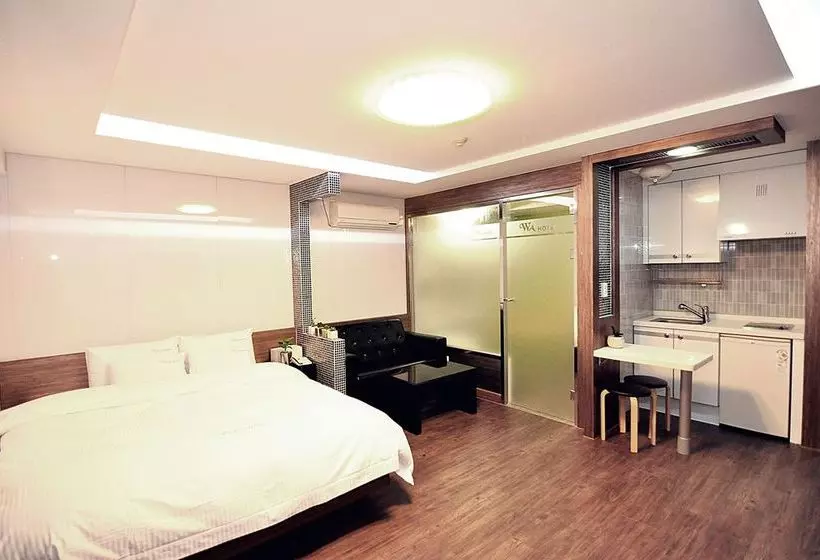 فندق على الطريق Haeundae Society