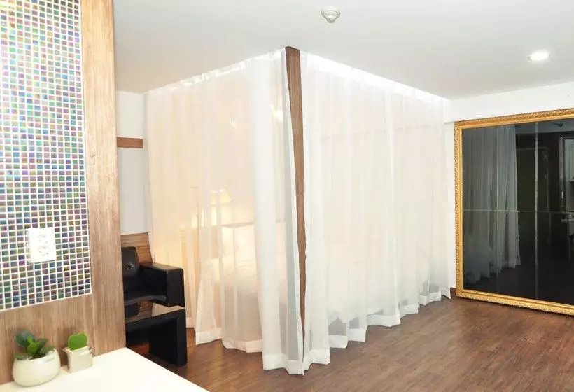 فندق على الطريق Haeundae Society