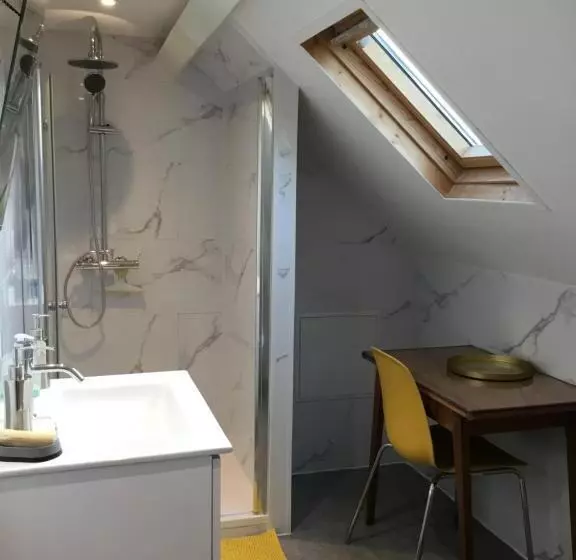 Aamiaismajoitus (B&B) Les Garçonnières De Sologne