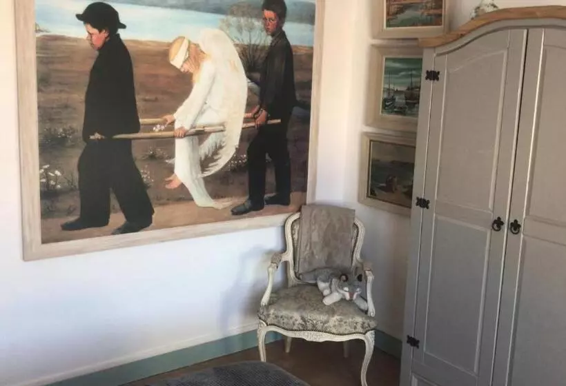 Aamiaismajoitus (B&B) Les Garçonnières De Sologne