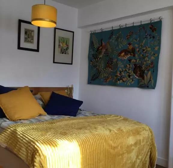 Aamiaismajoitus (B&B) Les Garçonnières De Sologne