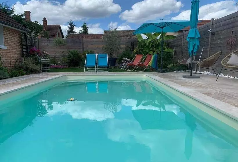 Aamiaismajoitus (B&B) Les Garçonnières De Sologne