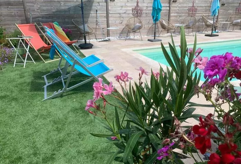 Aamiaismajoitus (B&B) Les Garçonnières De Sologne