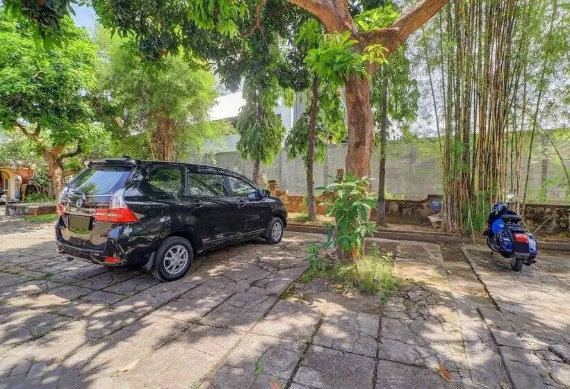 Hotelli Oyo 91042 Hawaina