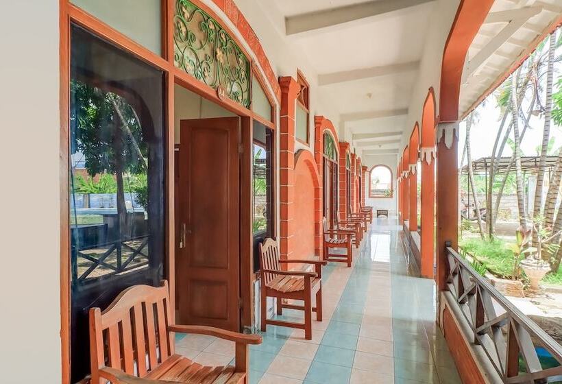 ホテル Oyo 91042 Hawaina