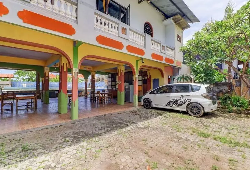 Hotelli Oyo 91042 Hawaina