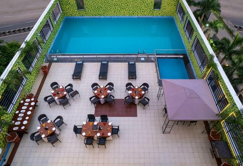 Hotel Sterling V Grand Madurai