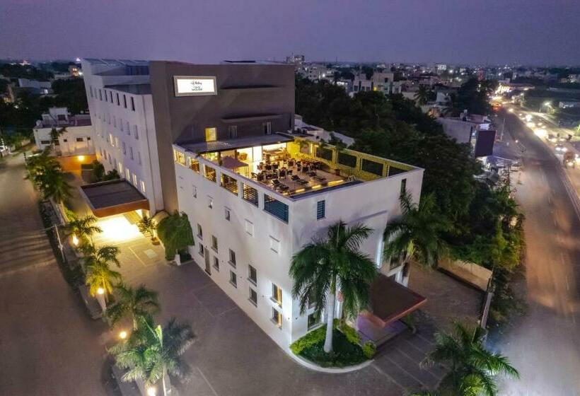 Hotel Sterling V Grand Madurai