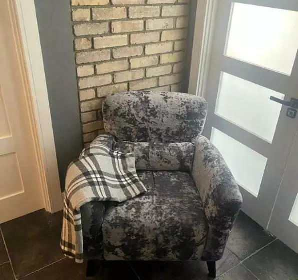 ペンション 4 The Archways