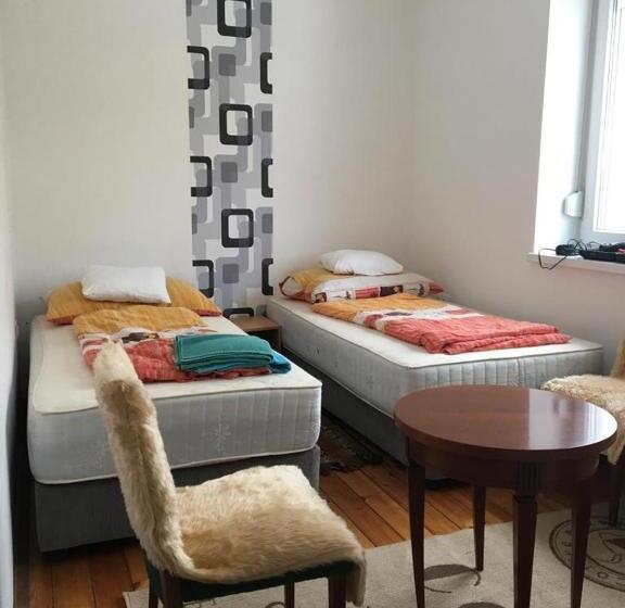 膳宿费 Dombi Porta