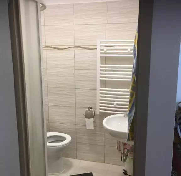 ペンション Dombi Porta