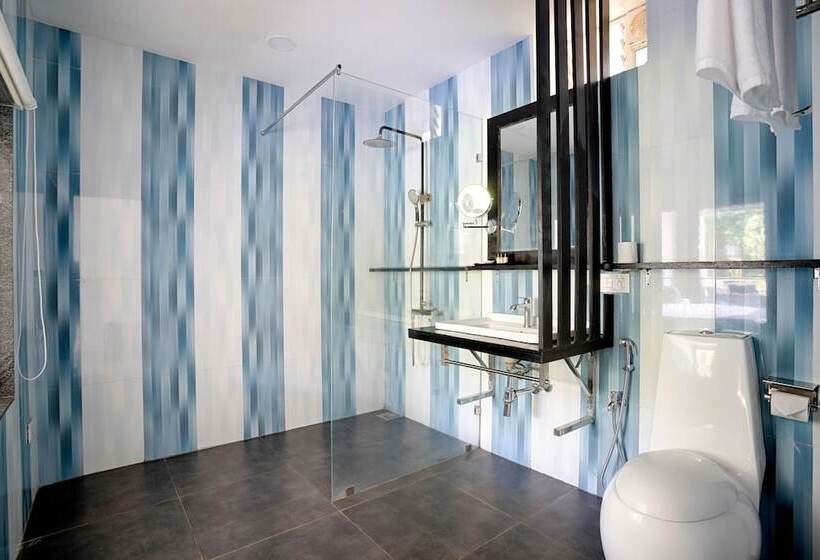 Resort Koko Maya By Stone Wood, Morjim