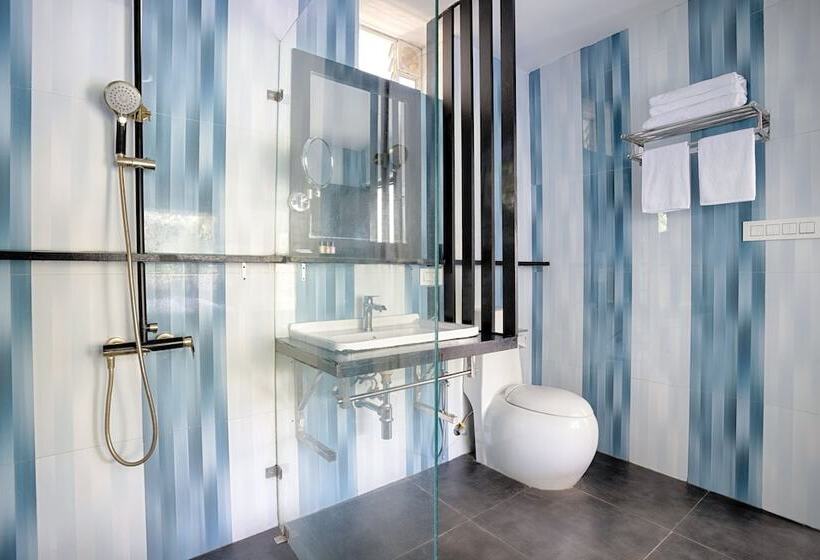 Resort Koko Maya By Stone Wood, Morjim