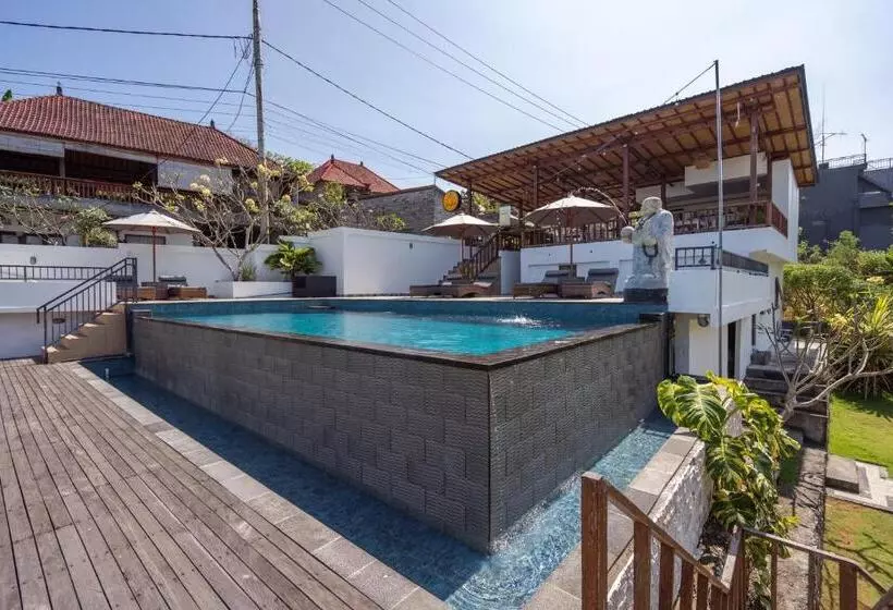 Lomakeskus Taman Tirta Villas Lembongan