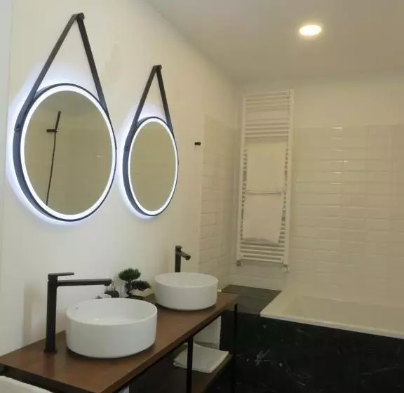 Apartamentos Armanya 3