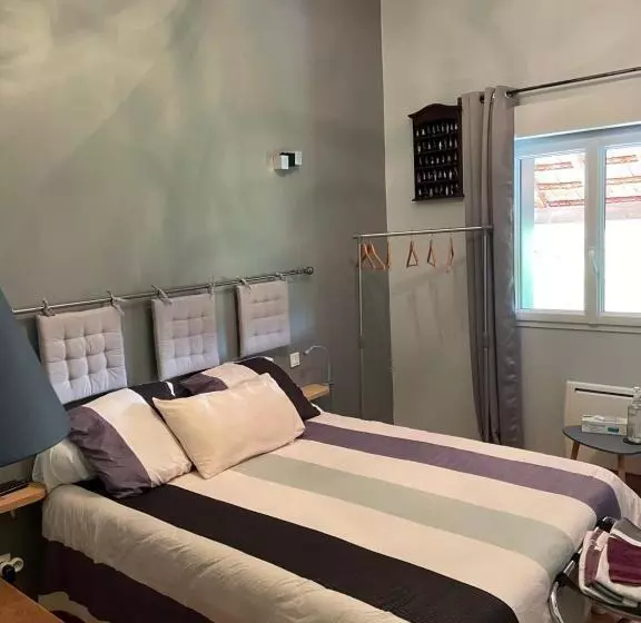 ベッドアンドブレックファースト La Guette