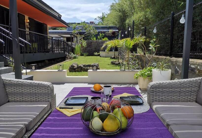 Hostal 170 Room 14 Service Appartement