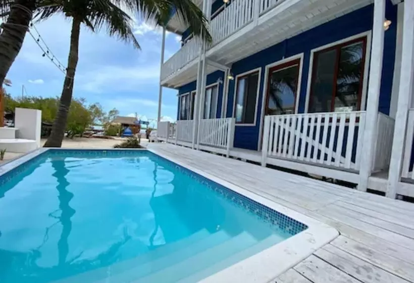 Hotelli Marina Sunrise