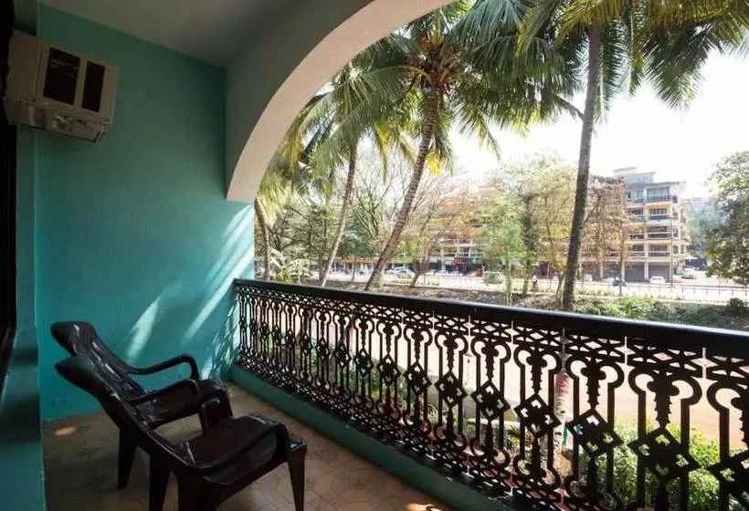 ホテル Swim Sea Beach Resort, Panjim