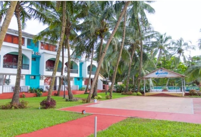 Hotel Swim Sea Beach Resort, Panjim