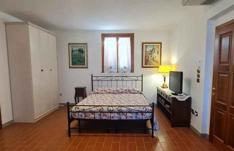 Majatalo Alloggio Gli Scoiattoli