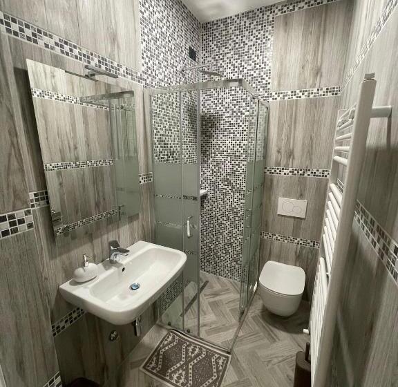 بنسيون Holiday Rooms Rho