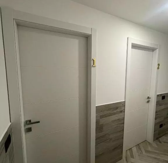 Majatalo Holiday Rooms Rho