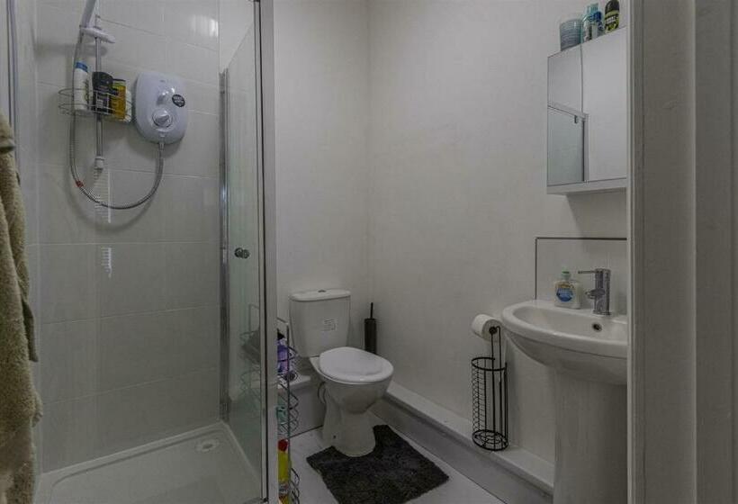 膳宿费 Millennium Stadium Guest House