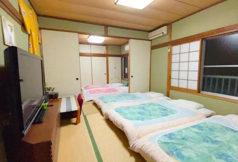 旅館 Hanamizuki Onsen Resort