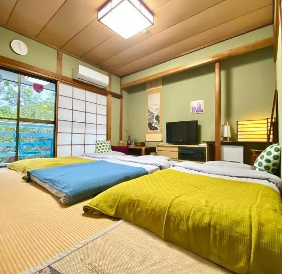 旅館 Hanamizuki Onsen Resort
