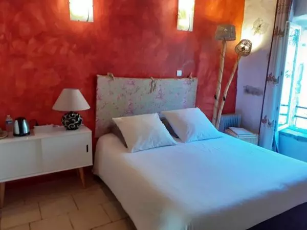 Aamiaismajoitus (B&B) Au Coeur Du Caylar