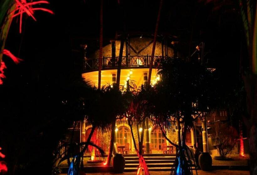 住宿加早餐 Warahena Beach