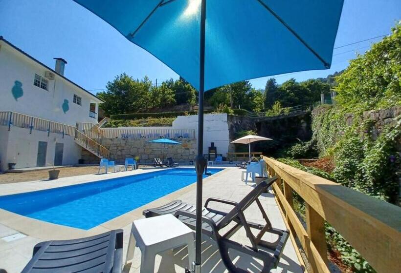 צימר Waterfalls Gerês Al