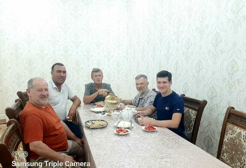 펜션 Sulaymon Guest House