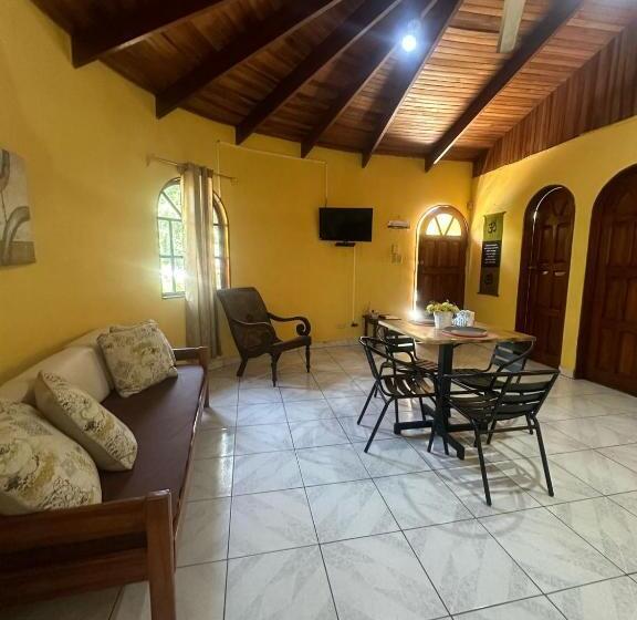 تختخواب و صبحانه Hospedaje Colibri