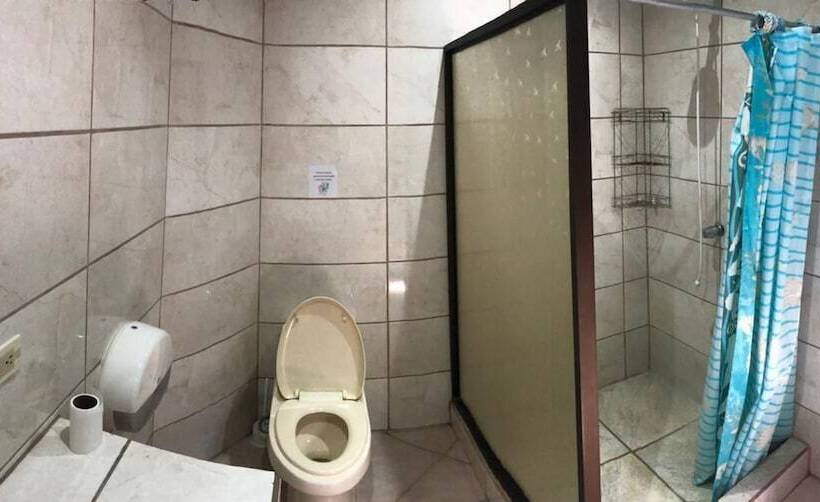 تختخواب و صبحانه Hospedaje Colibri