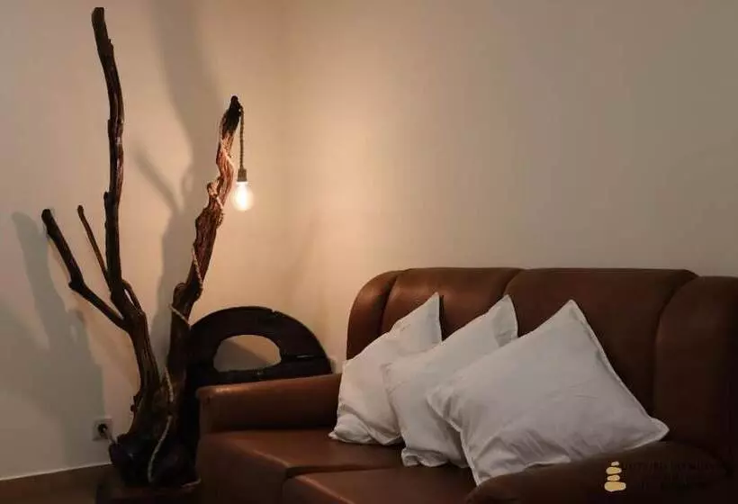 Aamiaismajoitus (B&B) Outeiro Do Moinho