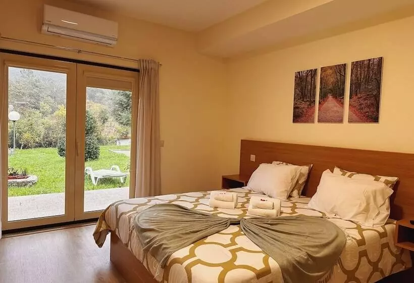 Aamiaismajoitus (B&B) Outeiro Do Moinho