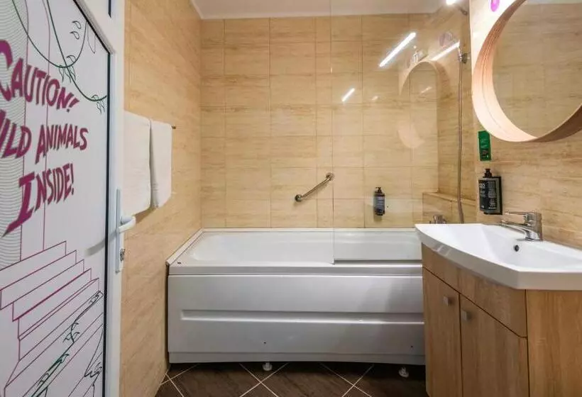 ホテル Ibis Styles Venus