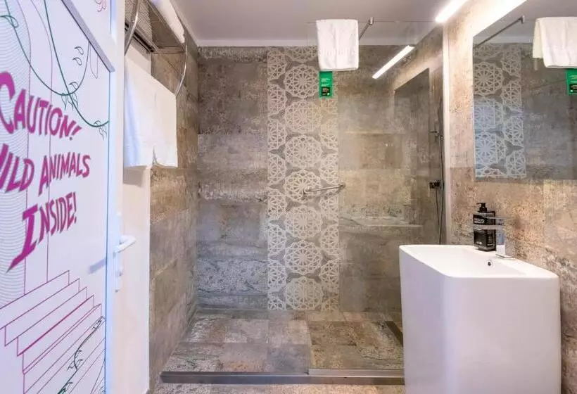 ホテル Ibis Styles Venus