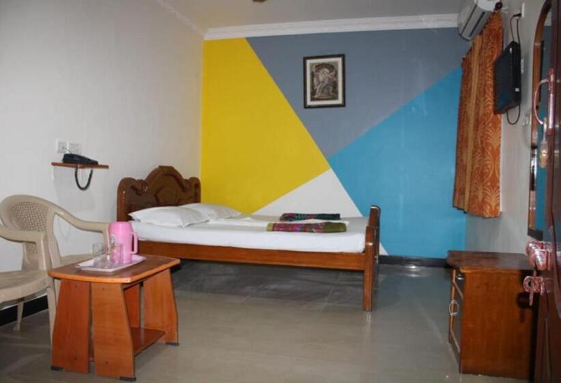 Hotell Sudhiksha Deluxe